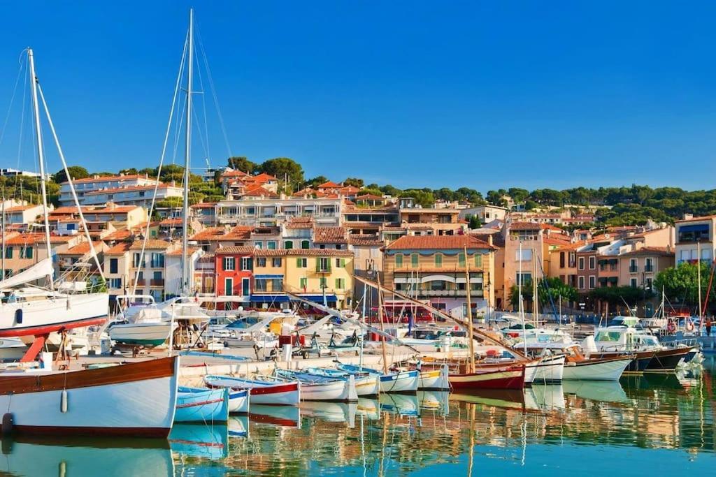 Un Balcon, Au Coeur Du Village Cassis Extérieur photo
