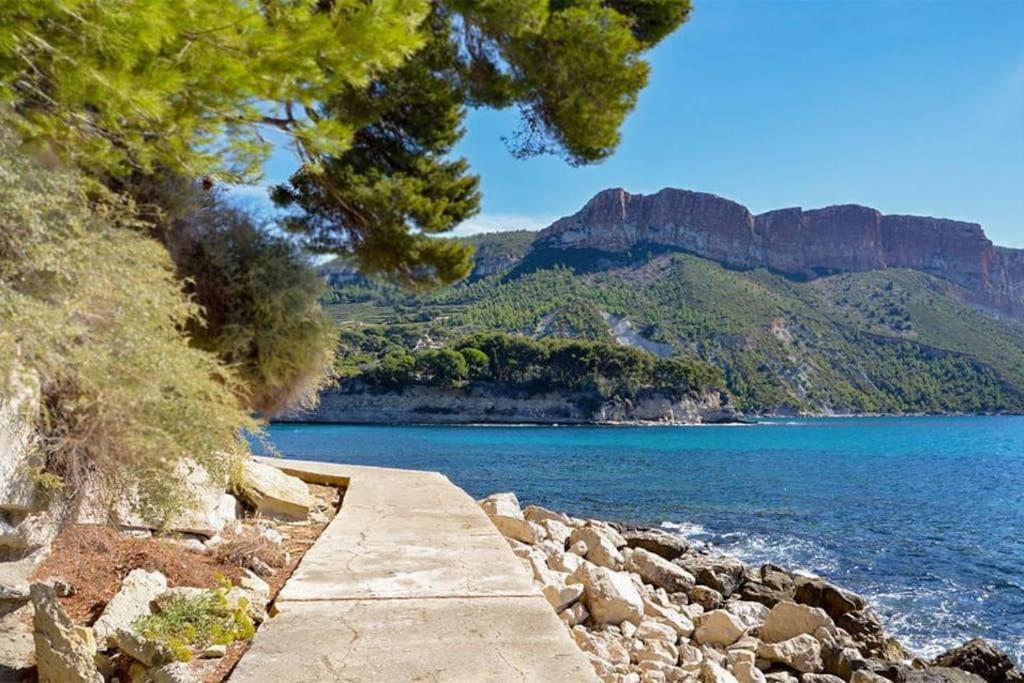 Un Balcon, Au Coeur Du Village Cassis Extérieur photo