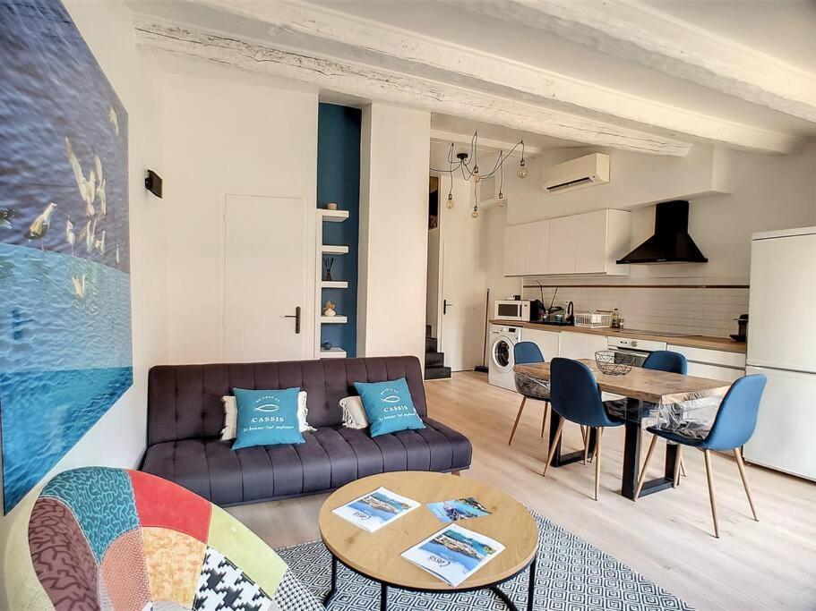 Un Balcon, Au Coeur Du Village Cassis Extérieur photo