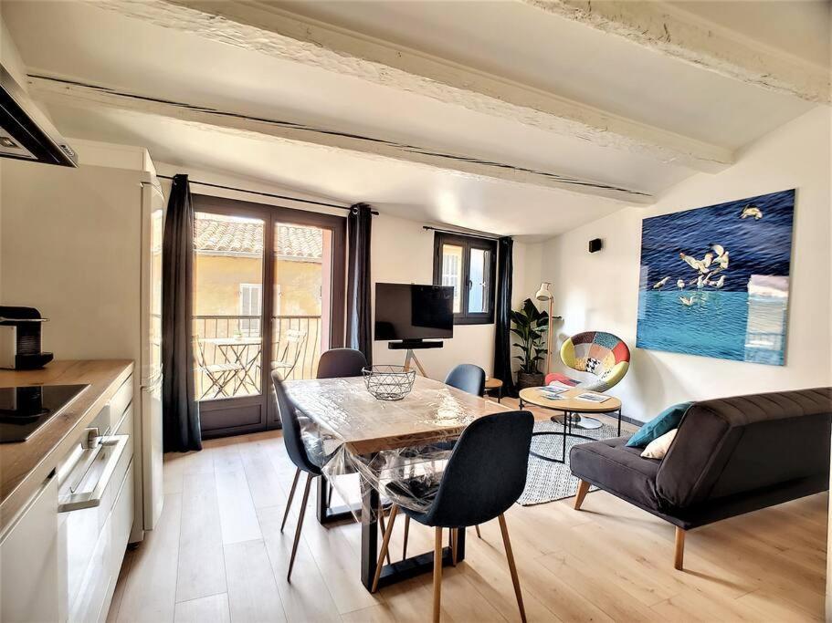 Un Balcon, Au Coeur Du Village Cassis Extérieur photo